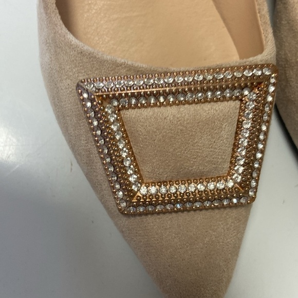 Lilang Shoes LikangxieYe Size 6 buff colored women’s flats pointed toe suede $65 - Picture 3 of 10